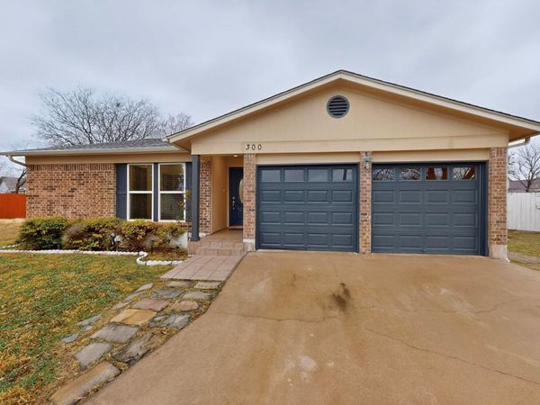300 Hickok CT, Austin, TX 78753