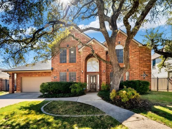 8205 Crabtree DR, Austin, TX 78750