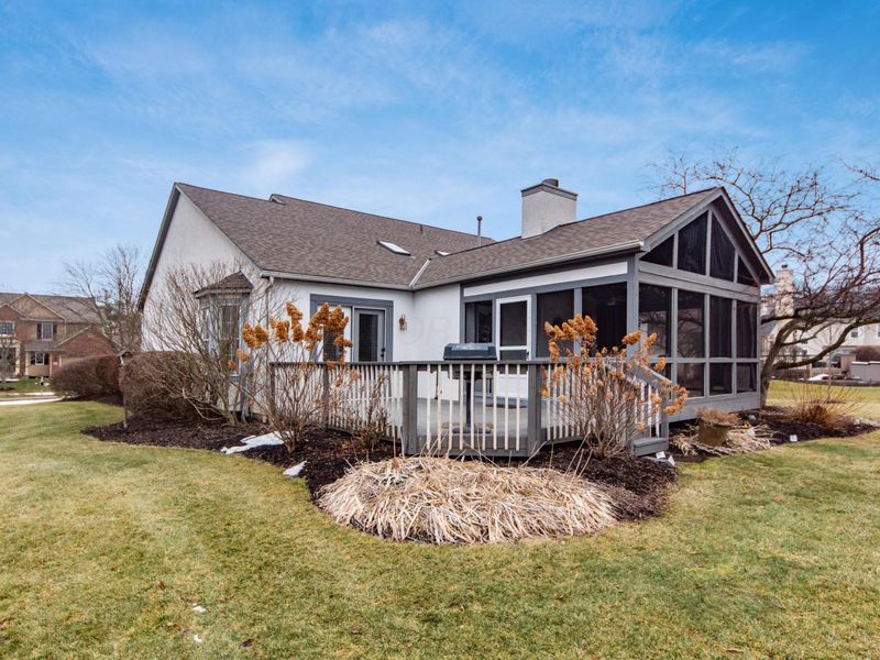 5832 Burnett Drive N, Galena, OH 43021 Photo 2