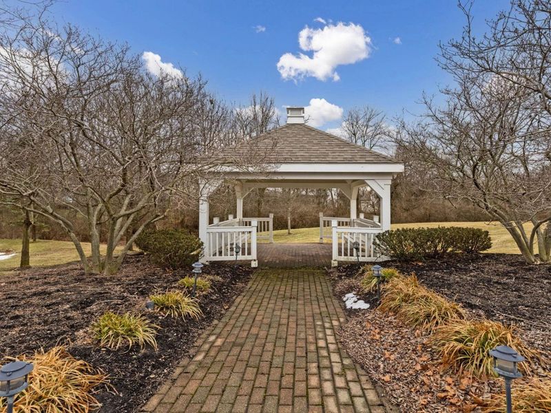 4906 Golf Village Drive, Powell, OH 43065 Photo 36