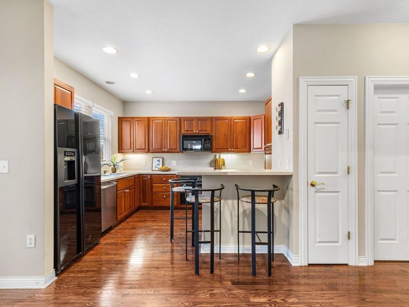 4906 Golf Village Drive, Powell, OH 43065 Photo 6