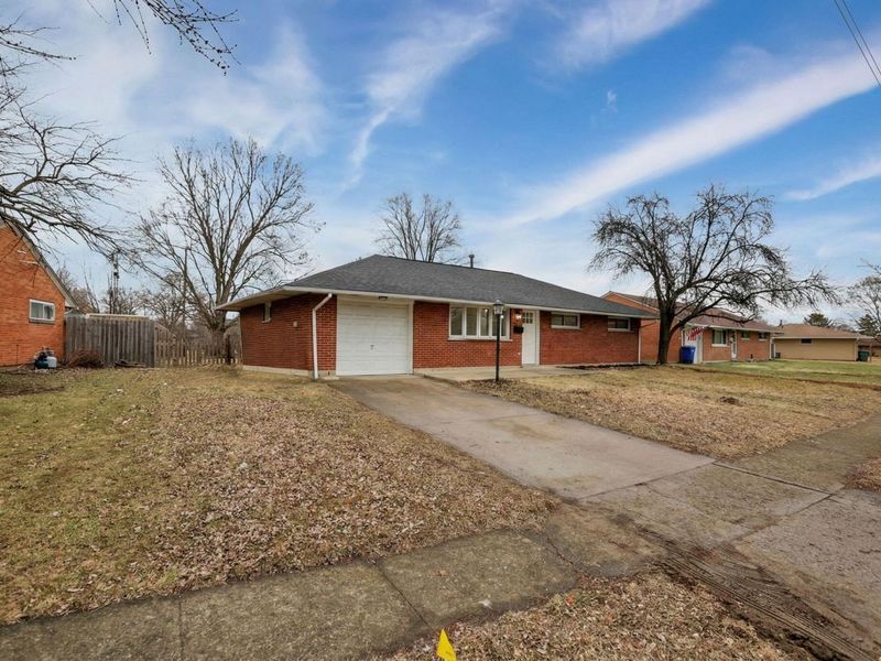 3340 Miriam Drive S, Columbus, OH 43204 Photo 2