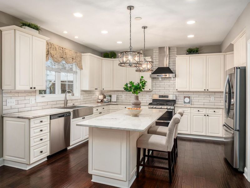 6298 Belvedere Green Boulevard, Dublin, OH 43016 Photo 2