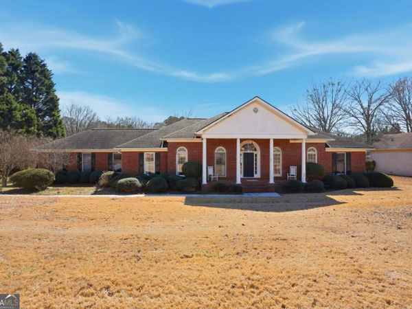 1165 Azalea Circle SE, Conyers, GA 30013