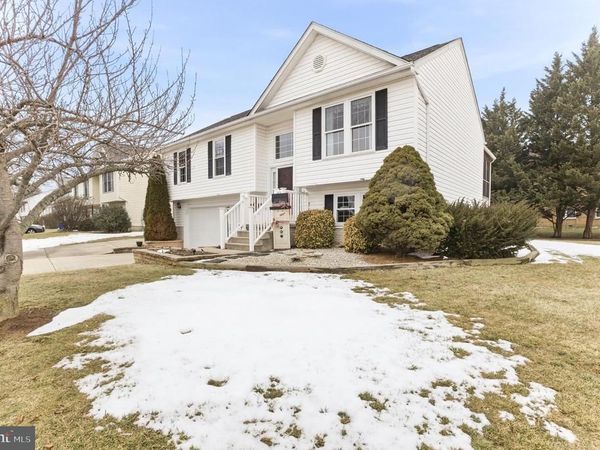 1 WALNUT POND COURT , MIDDLETOWN, MD 21769