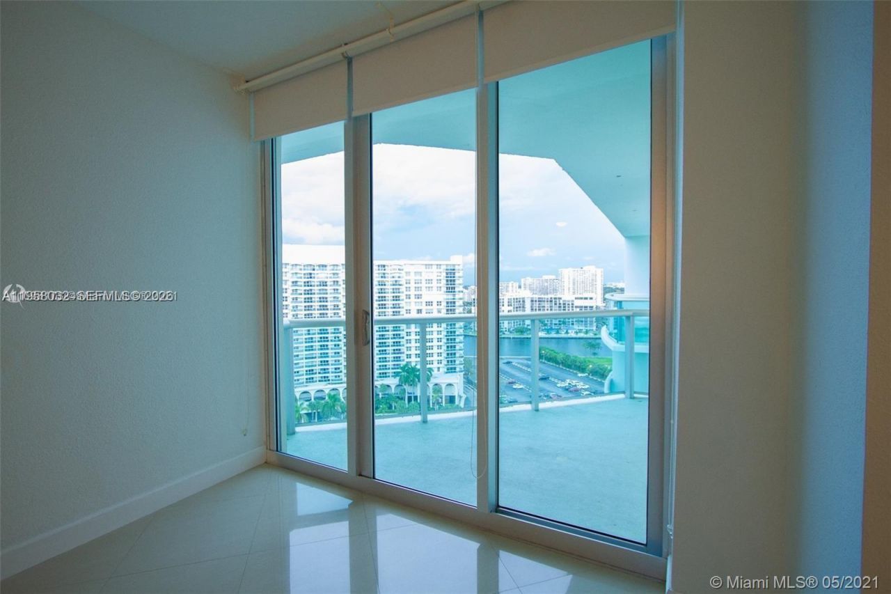 3801 S Ocean Dr , Unit PH16S, Hollywood, FL 33019 Photo