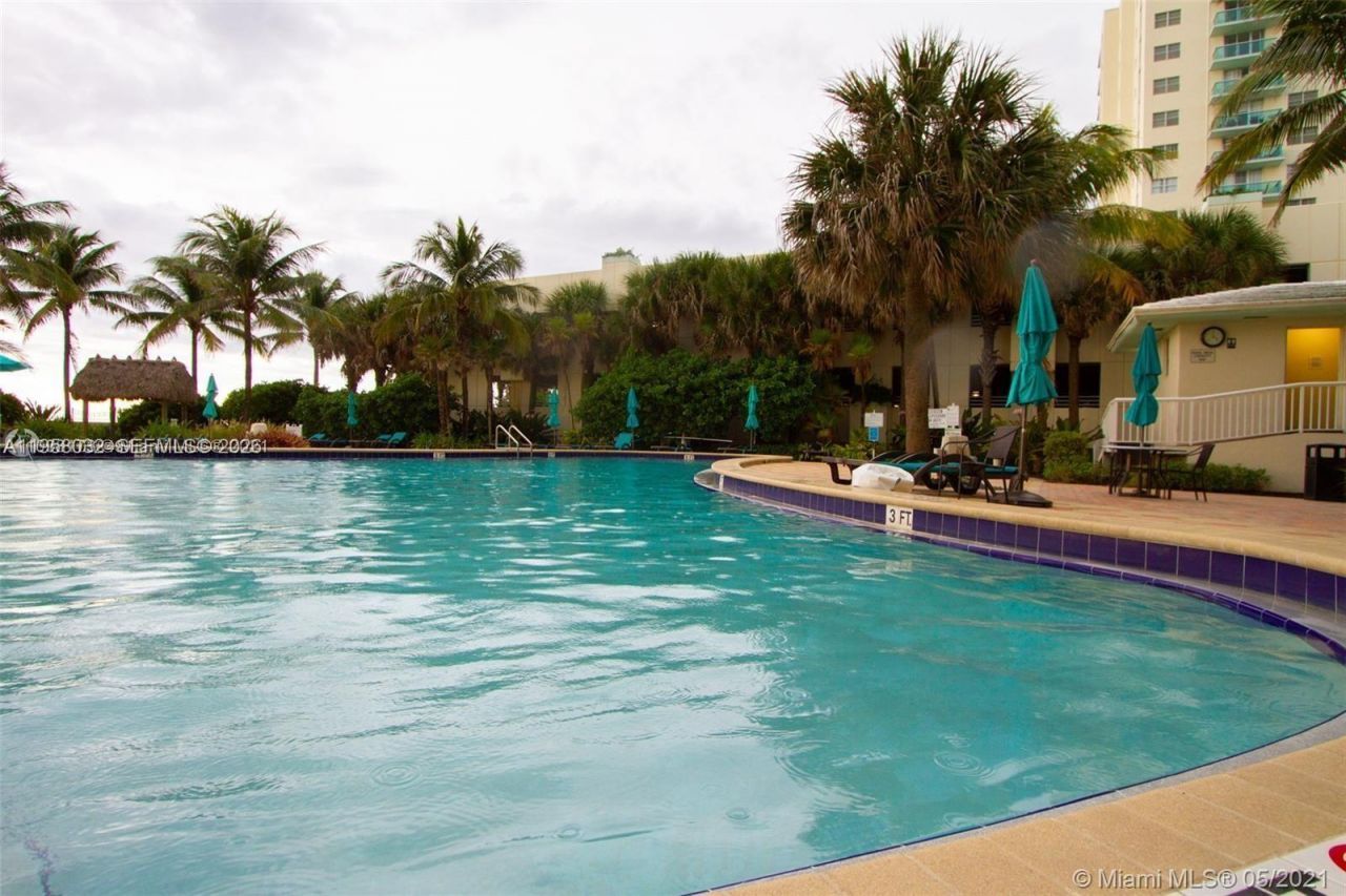 3801 S Ocean Dr , Unit PH16S, Hollywood, FL 33019 Photo