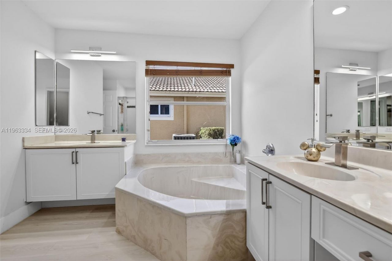 13224 NW 12th St , Pembroke Pines, FL 33028 Photo