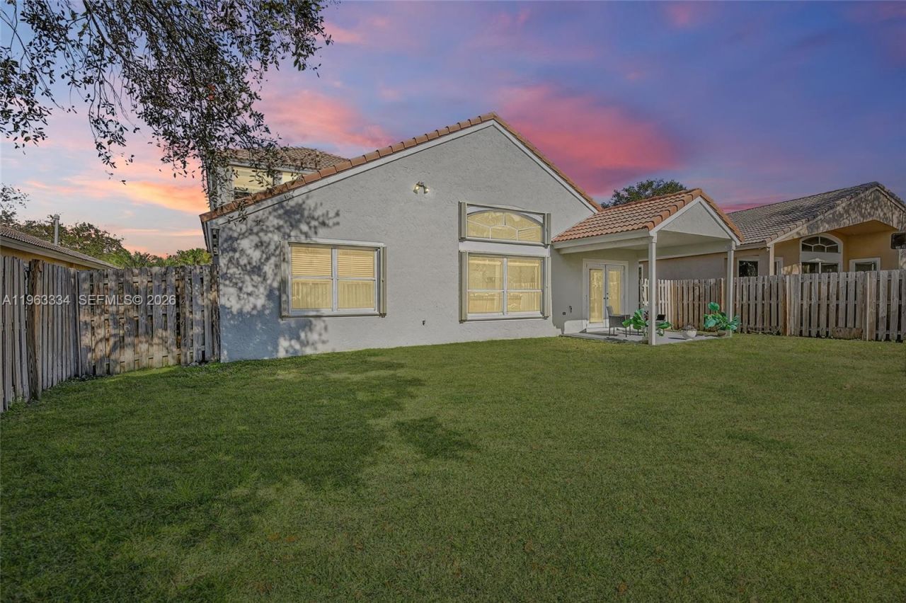 13224 NW 12th St, Pembroke Pines, FL 33028 Photo