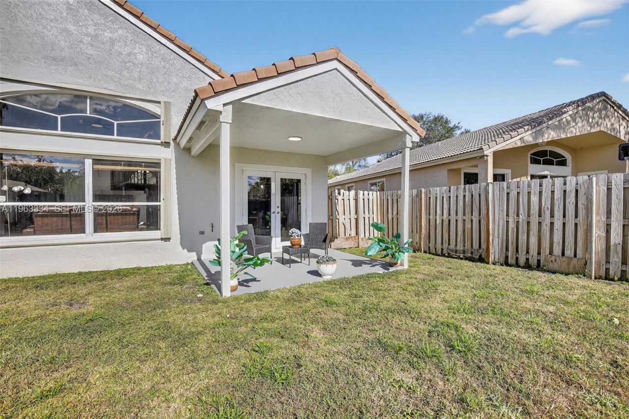 13224 NW 12th St , Pembroke Pines, FL 33028 Photo