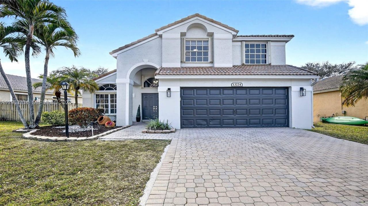 13224 NW 12th St , Pembroke Pines, FL 33028 Photo