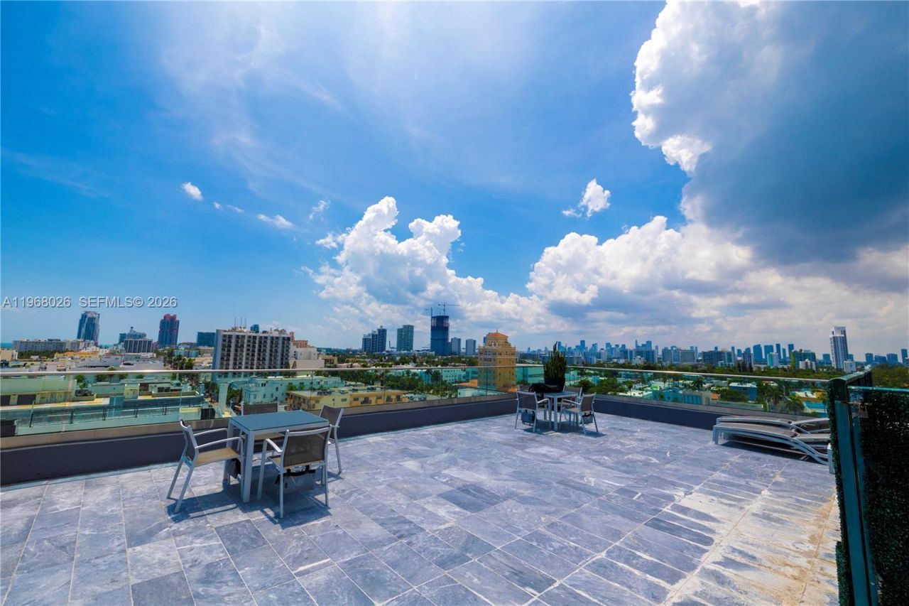 1255 W Collins Ave , Unit 604, Miami Beach, FL 33139 Photo