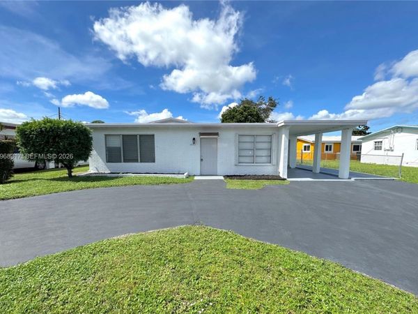 1641 NW 24th Ter , Fort Lauderdale, FL 33311