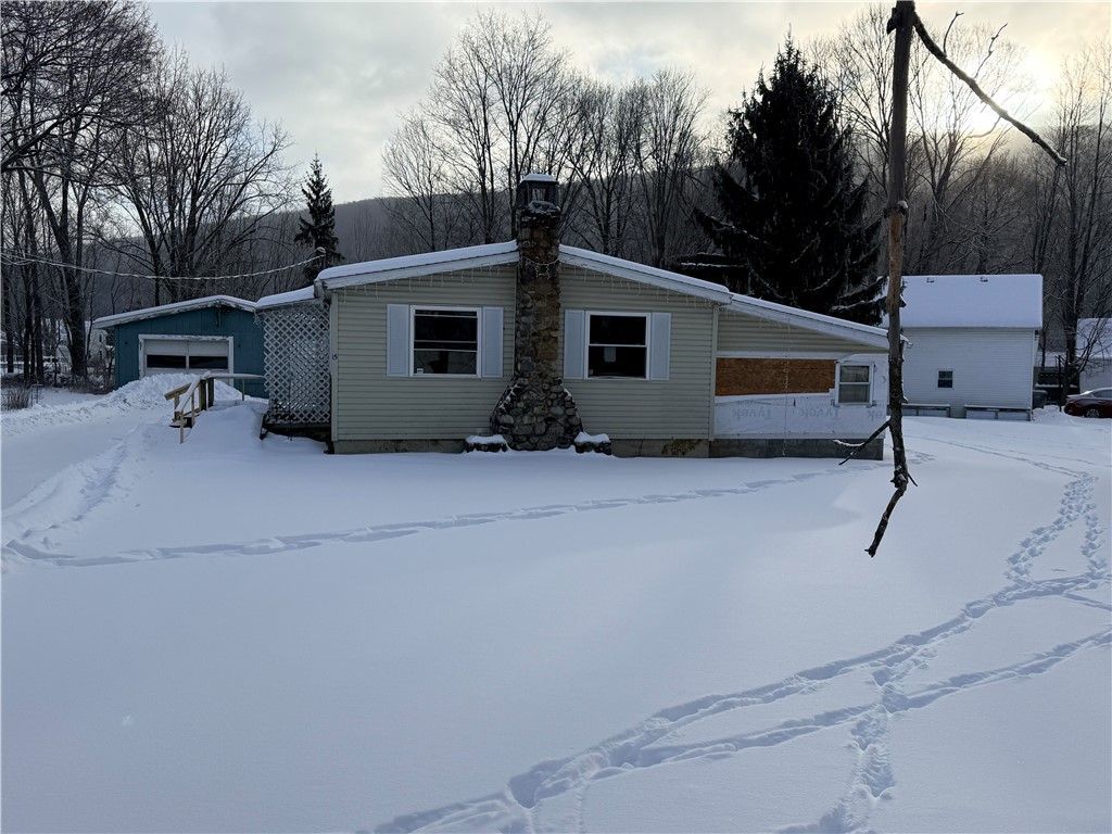 15 Weld Street, Naples, NY 14512 Main Photo