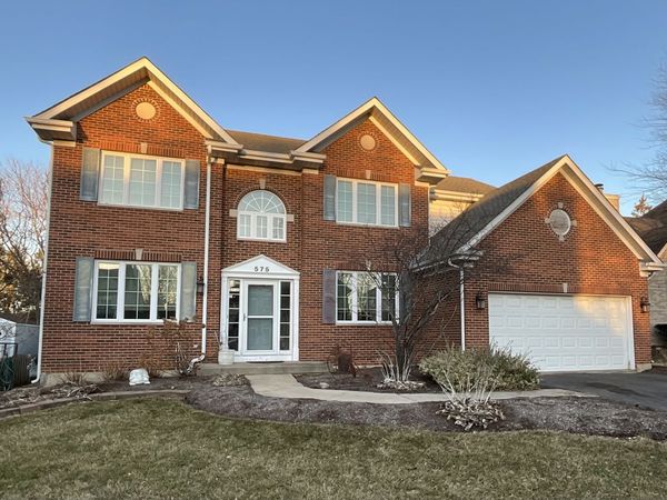 575 Capital Lane, Gurnee, IL 60031