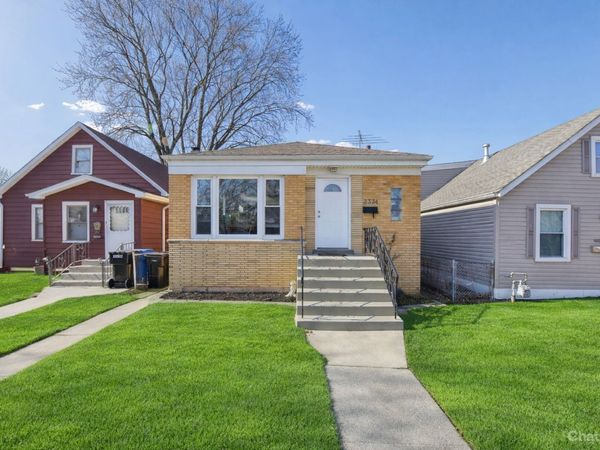 3334 N Oleander Avenue, Chicago, IL 60634