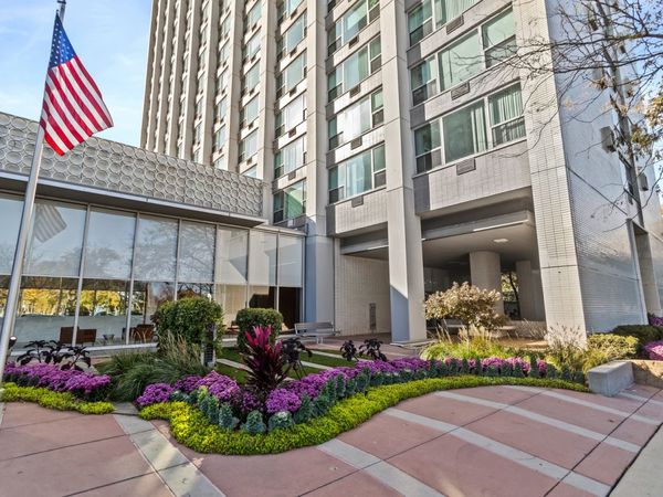 3600 N Lake Shore Drive, Unit 624, Chicago, IL 60613