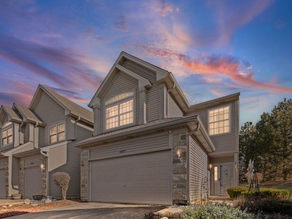 8007 Sierra Woods Lane, Carpentersville, IL 60110