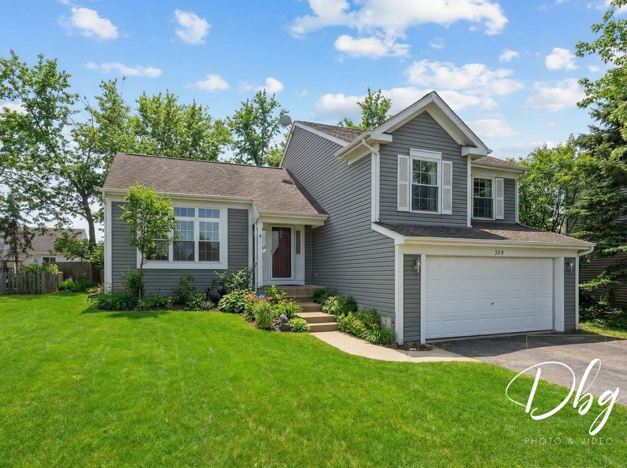 389 E Cherry Cove Lane, Round Lake Beach, IL 60073 Main Photo