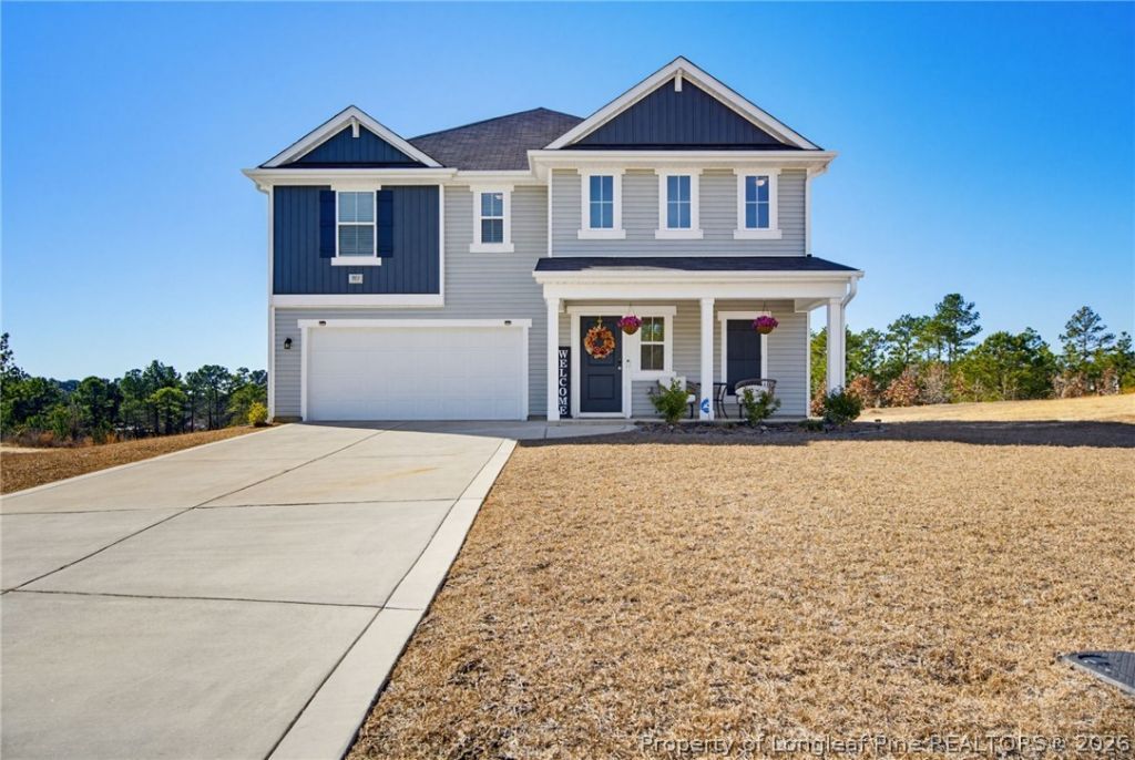 913 Sapphire Stone Lane, Hope Mills, NC 28348 Main Photo