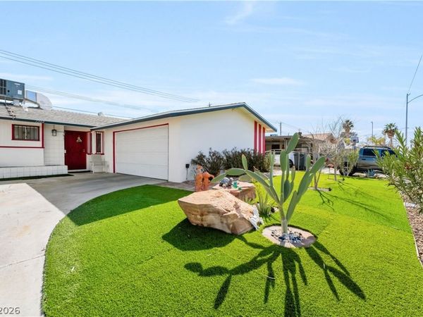 1208 Saylor Way, Las Vegas, NV 89108