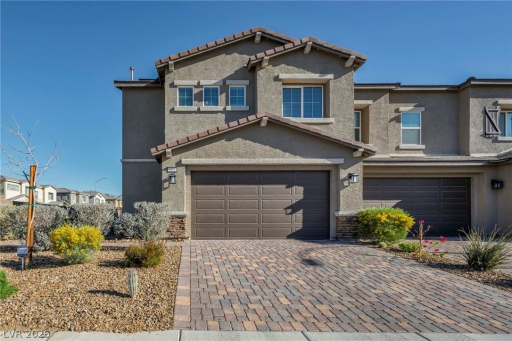 1626 Dakota Group Avenue, North Las Vegas, NV 89084 Main Photo
