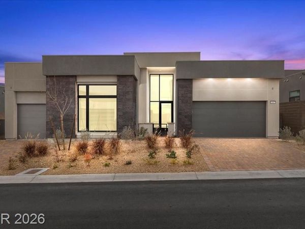 10907 Agate Cliffs Avenue, Las Vegas, NV 89135