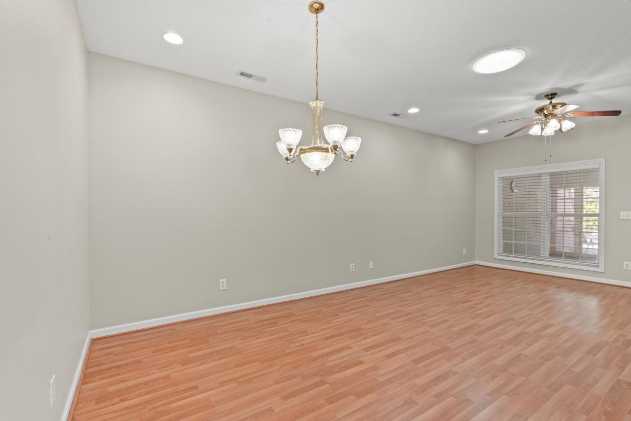 4661 Lightkeepers Way  Photo 16