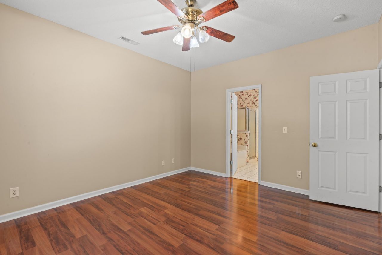 4661 Lightkeepers Way  Photo 28