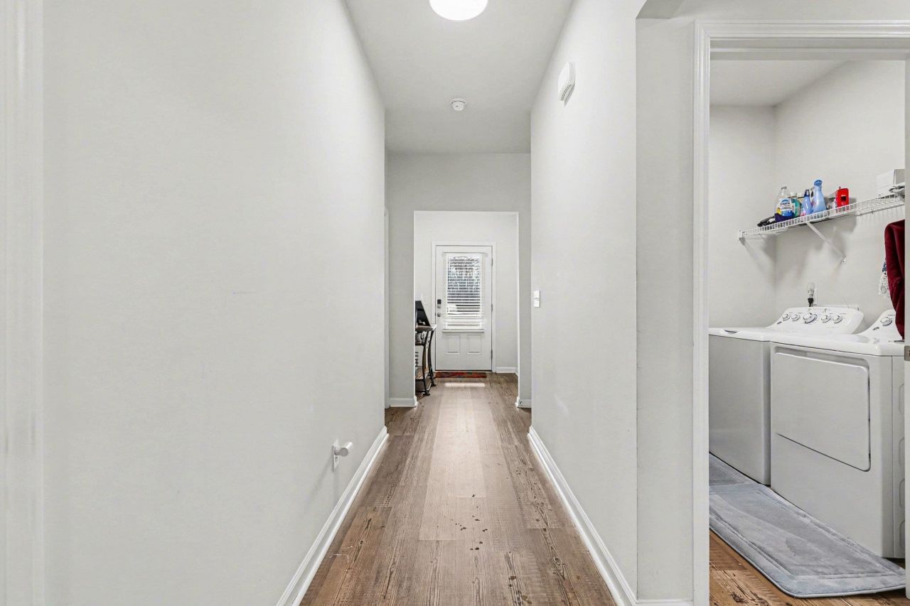 330 High Falls Dr.  Photo 16