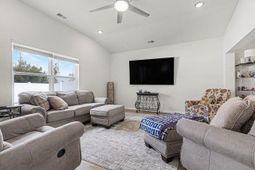 330 High Falls Dr.  photo 4