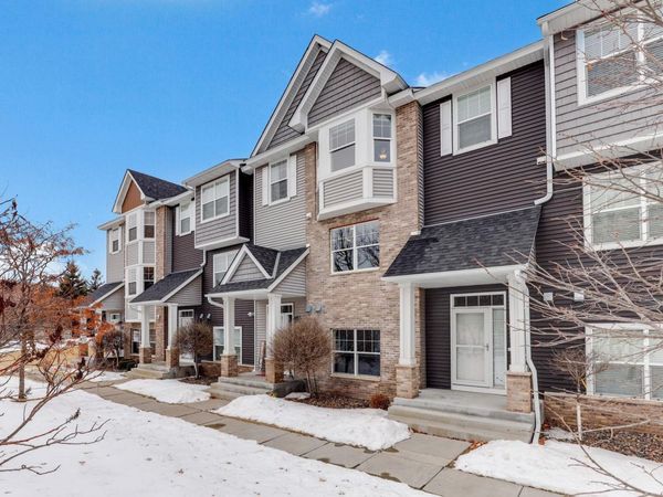 11916 Emery Village Drive N, Champlin, MN 55316