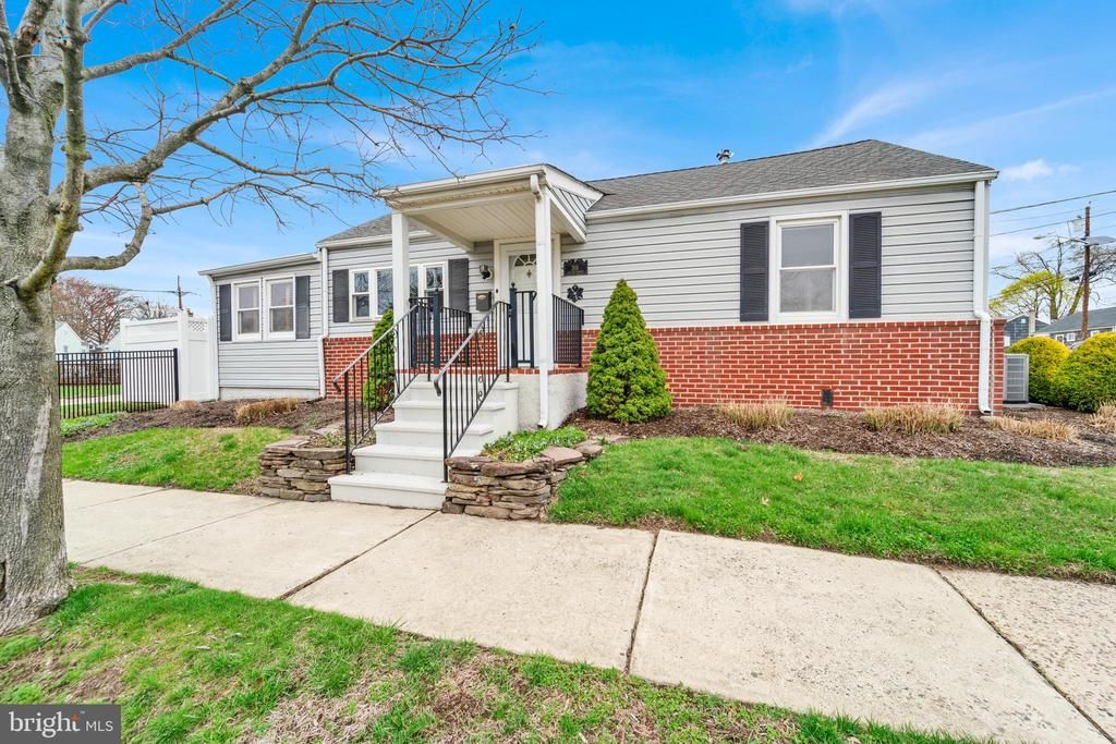 201 Lillian Avenue, Hamilton, NJ 08610 Main Photo