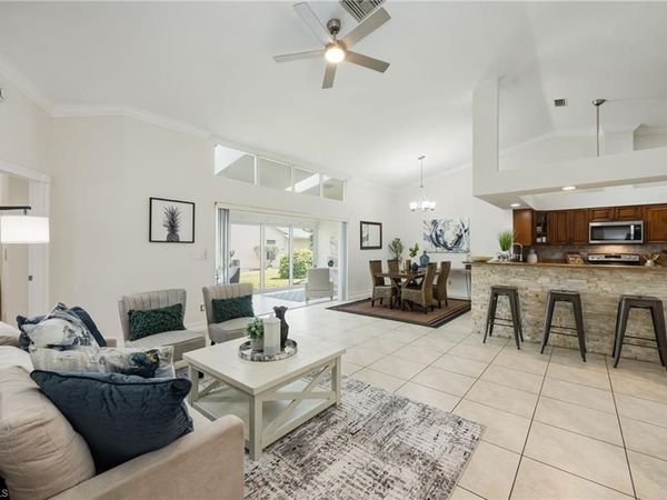 113 Quail Hollow CT, Unit 146-0, NAPLES, FL 34113