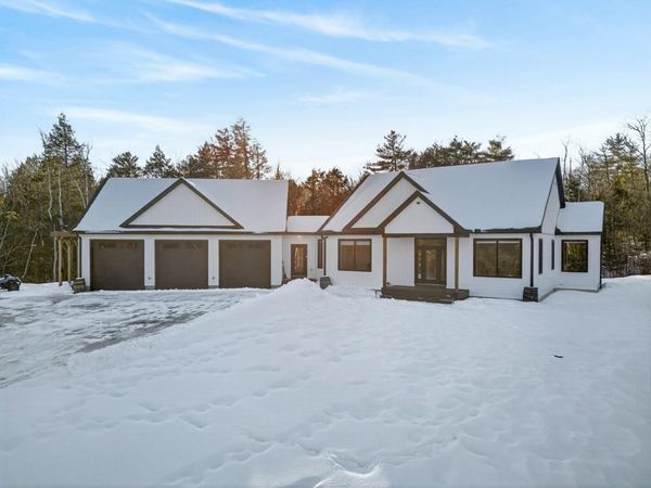 29 Walnut Brook Road, Sanford, ME 04073