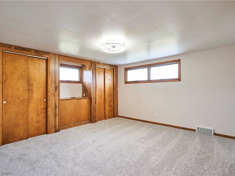 8484 Traphagen Street NW, Massillon, OH 44646 Photo 10