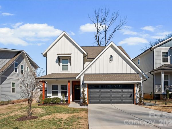 651 Tennyson Drive , Charlotte, NC 28208