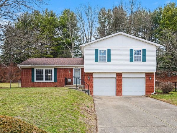 3032 Allens Fork Drive, Burlington, KY 41005