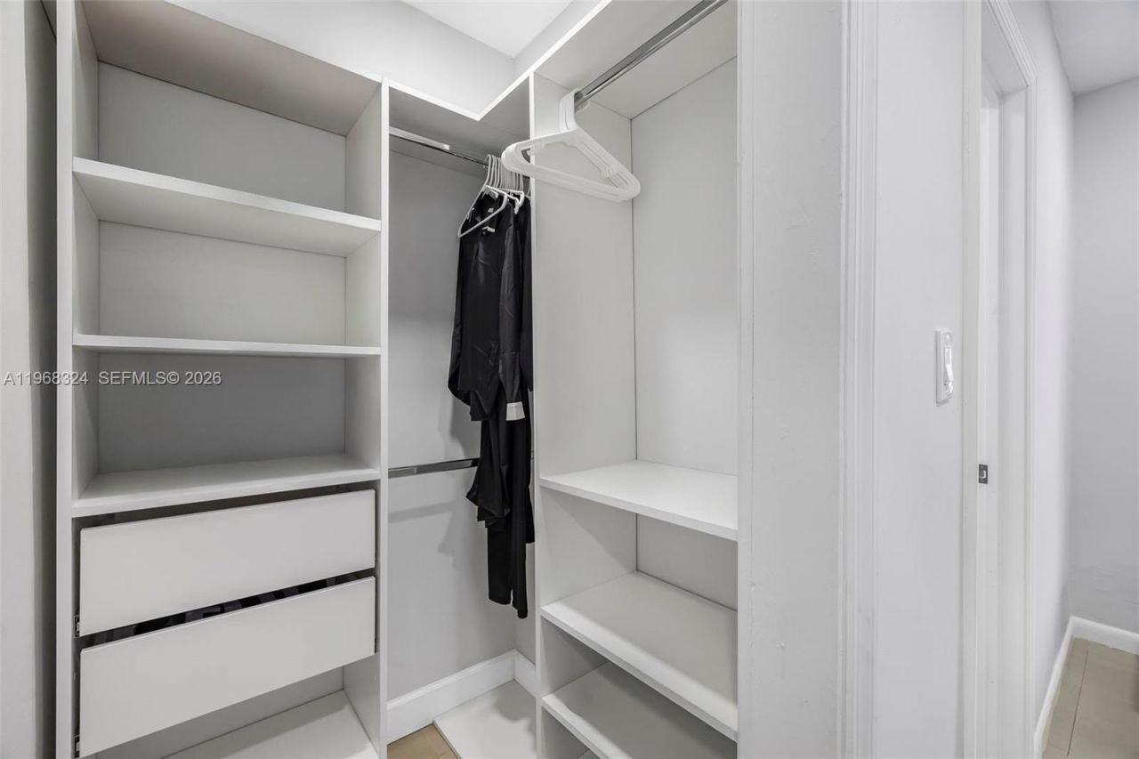 2244 SW 10th St, Unit 2244, Miami, FL 33135 Photo