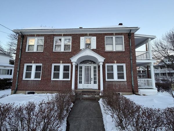 51 Moulton Rd, Unit 1, Arlington, MA 02476