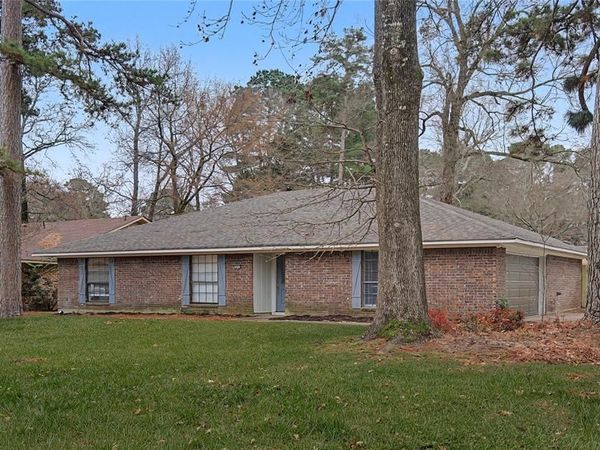 8808 Hollow Bluff Drive, Haughton, LA 71037
