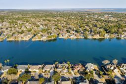 1200 Waterfront Drive photo 4