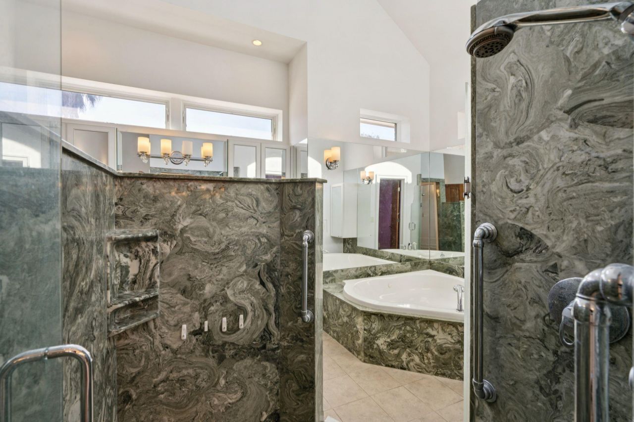 1200 Waterfront Drive Photo 31