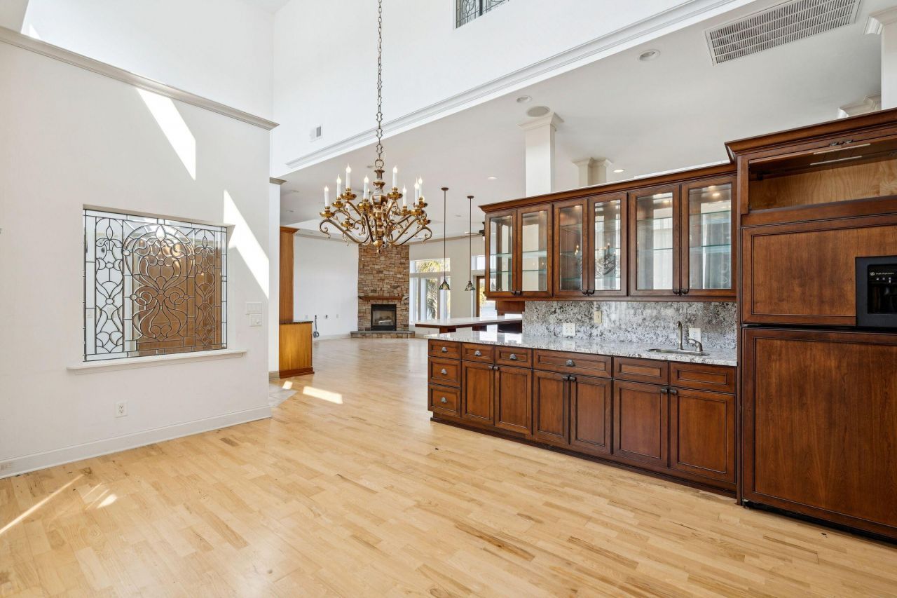 1200 Waterfront Drive Photo 36