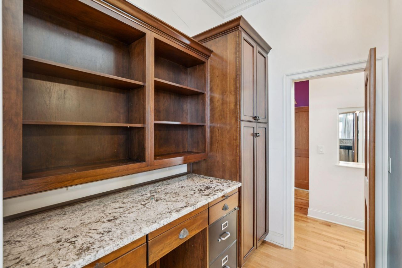 1200 Waterfront Drive Photo 37