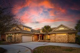 1200 Waterfront Drive photo 4