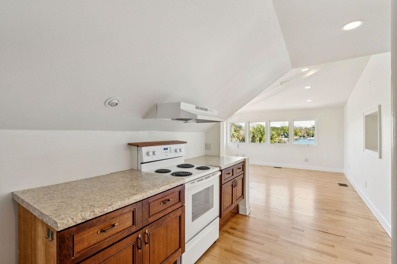 1200 Waterfront Drive Photo 55