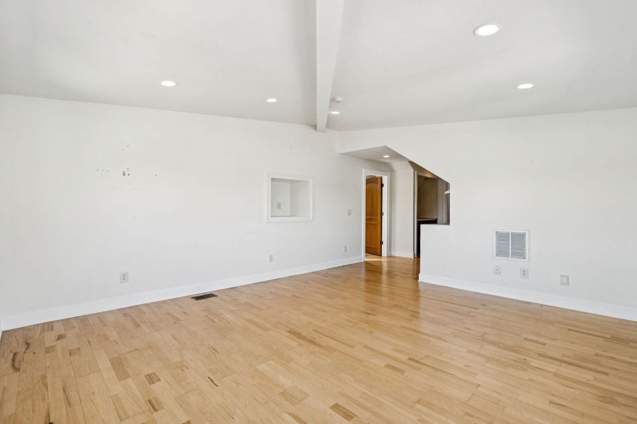 1200 Waterfront Drive Photo 58