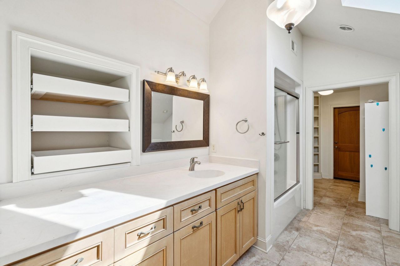 1200 Waterfront Drive Photo 59