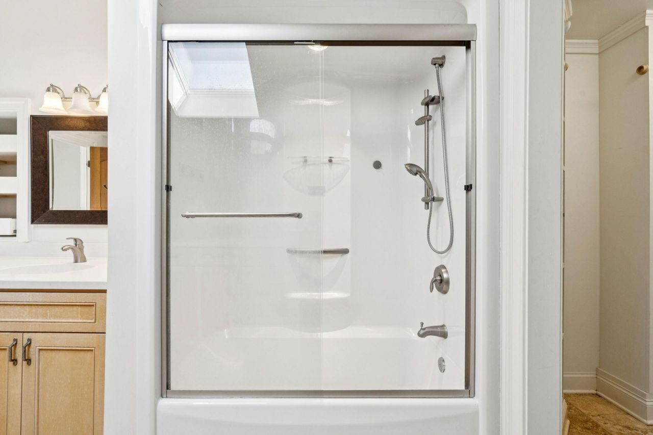 1200 Waterfront Drive Photo 60